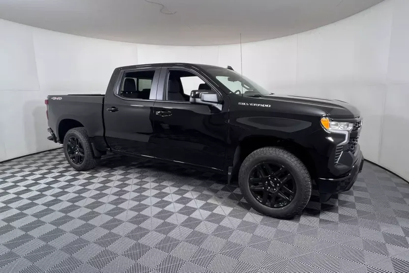 2026 Chevrolet Silverado 1500 RST photo 1