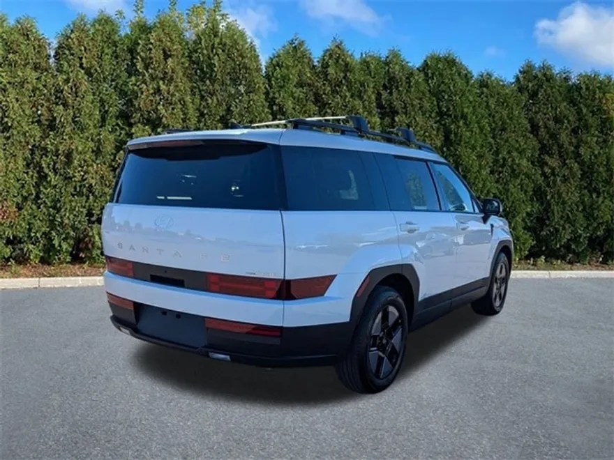 2025 Hyundai Santa Fe SEL photo 1