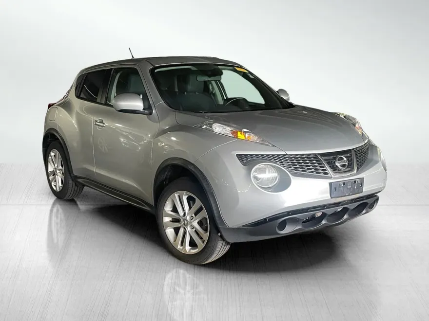 2013 Nissan Juke SV photo 1
