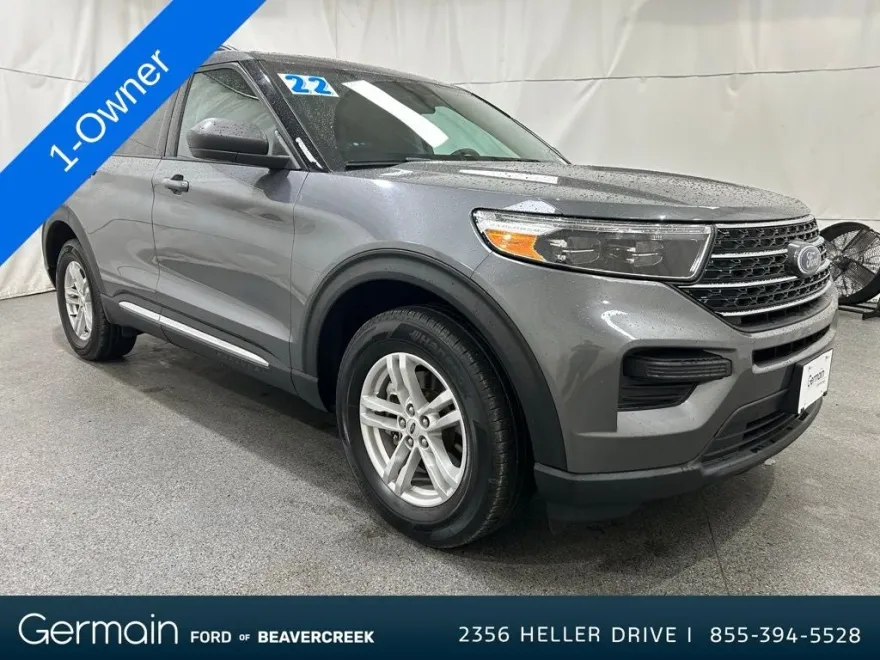 2022 Ford Explorer XLT photo 1