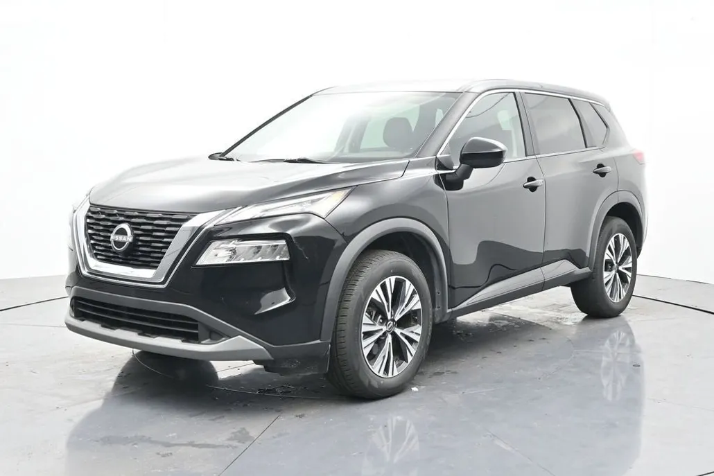 2023 Nissan Rogue SV photo 1