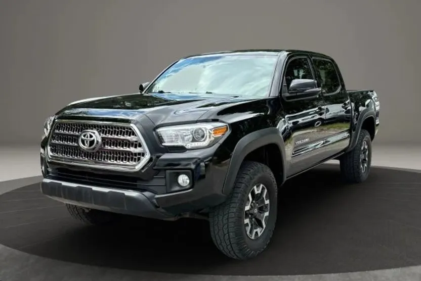 2016 Toyota Tacoma SR5 TRD Sport photo 1