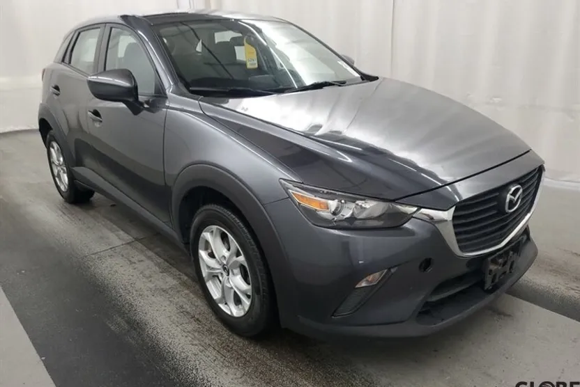 2017 Mazda CX-3 Sport photo 1
