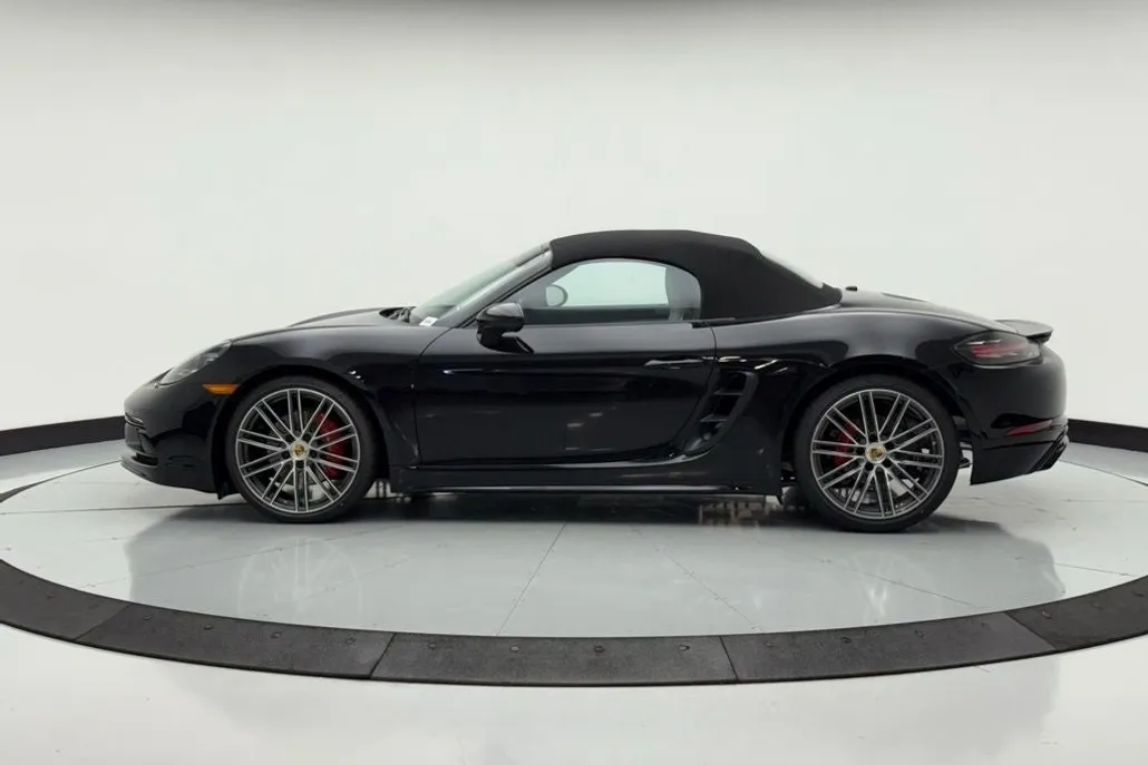 2025 Porsche Boxster S photo 1