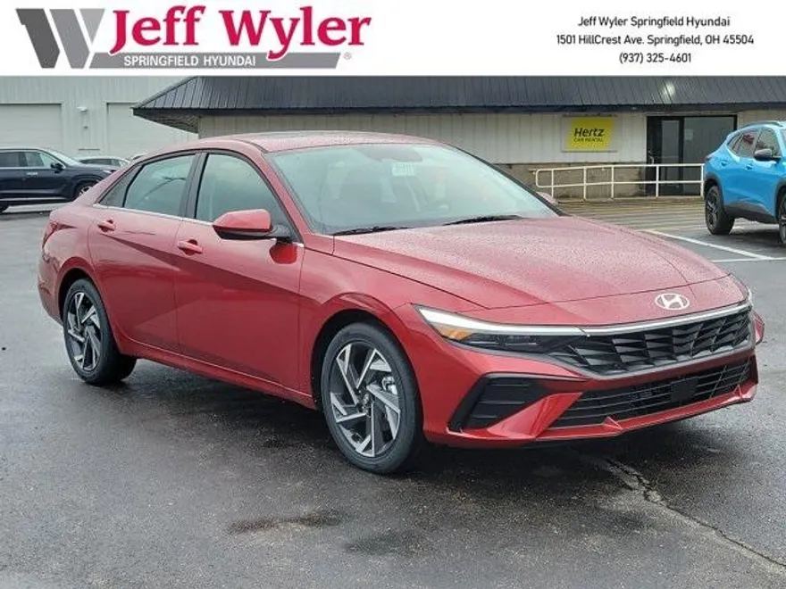 2025 Hyundai Elantra SEL Convenience photo 1
