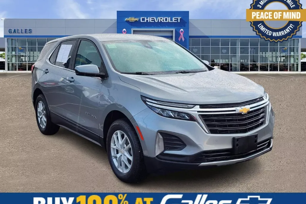 2024 Chevrolet Equinox LT photo 1