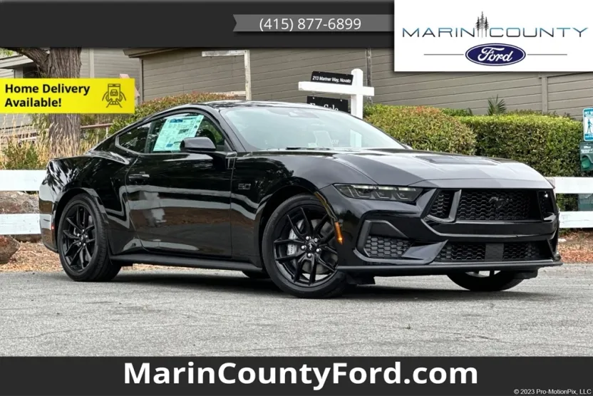 2025 Ford Mustang GT photo 1