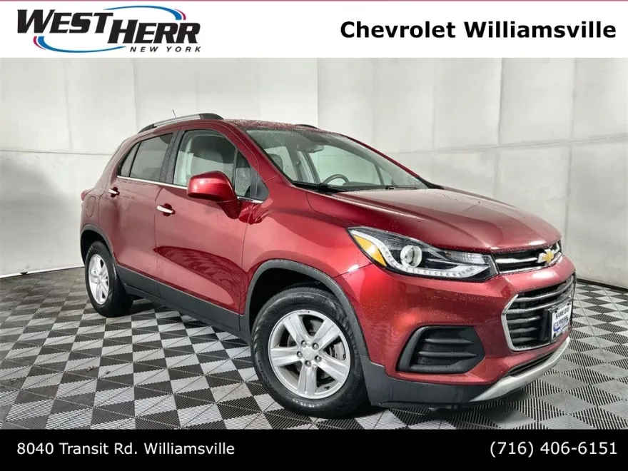 2019 Chevrolet Trax LT photo 1