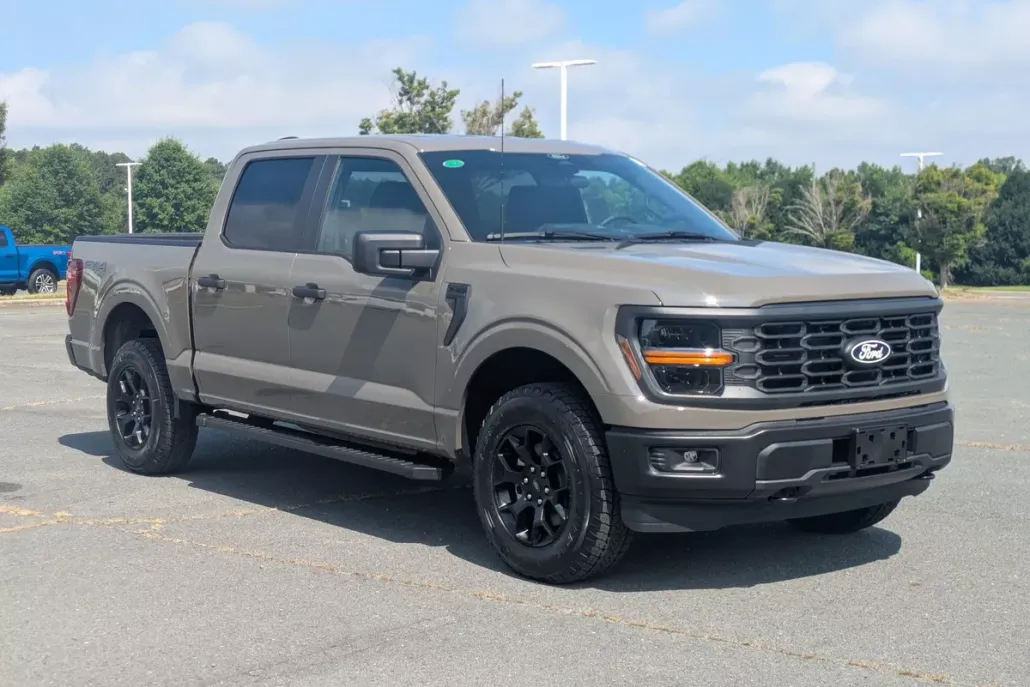2025 Ford F-150 STX photo 1