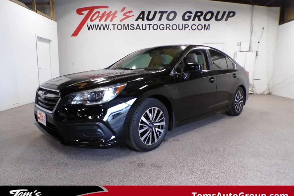2018 Subaru Legacy Premium photo 1