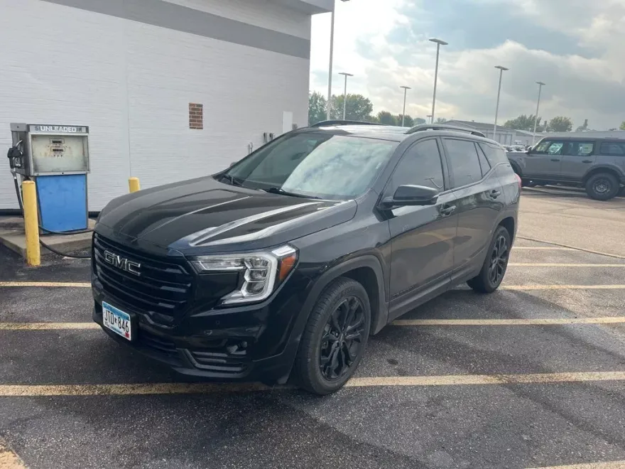 2022 Gmc Terrain SLT photo 1