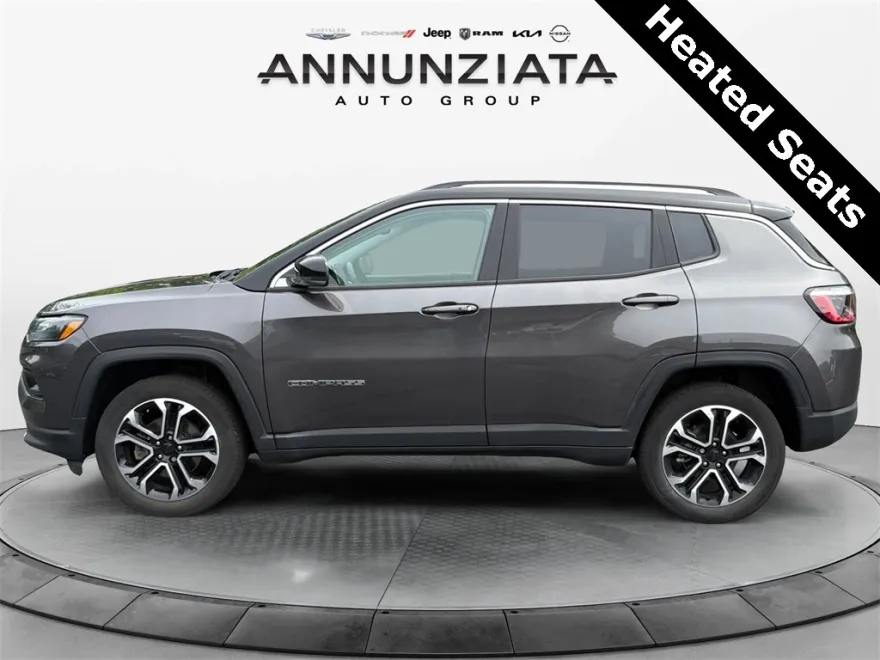 2022 Jeep Compass Limited photo 2