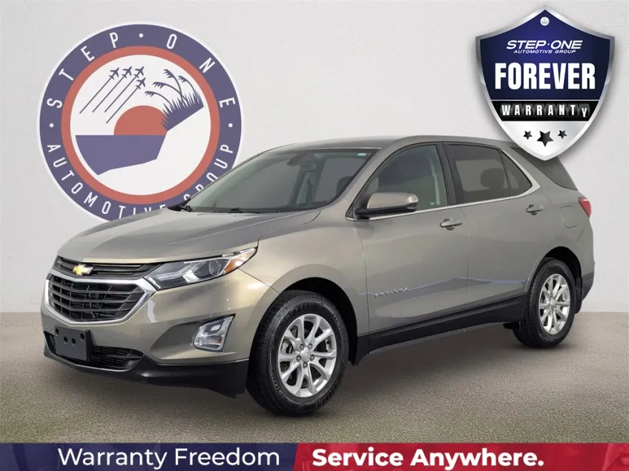 2018 Chevrolet Equinox LT photo 1