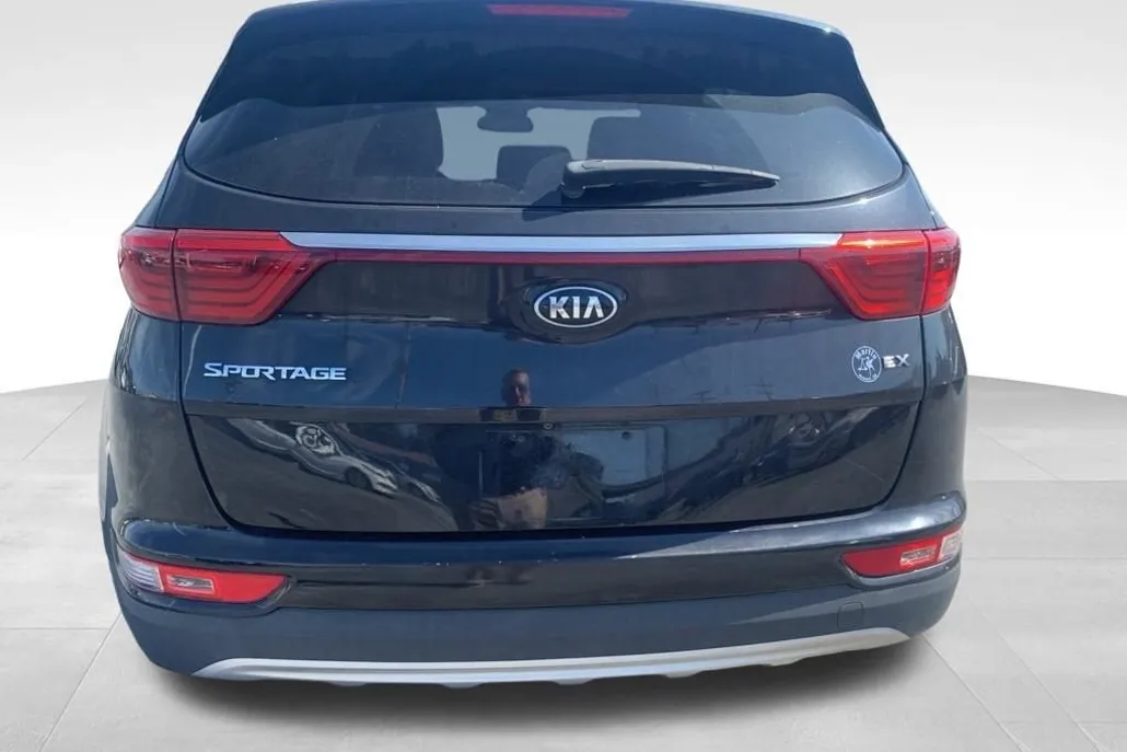 2019 Kia Sportage EX photo 1