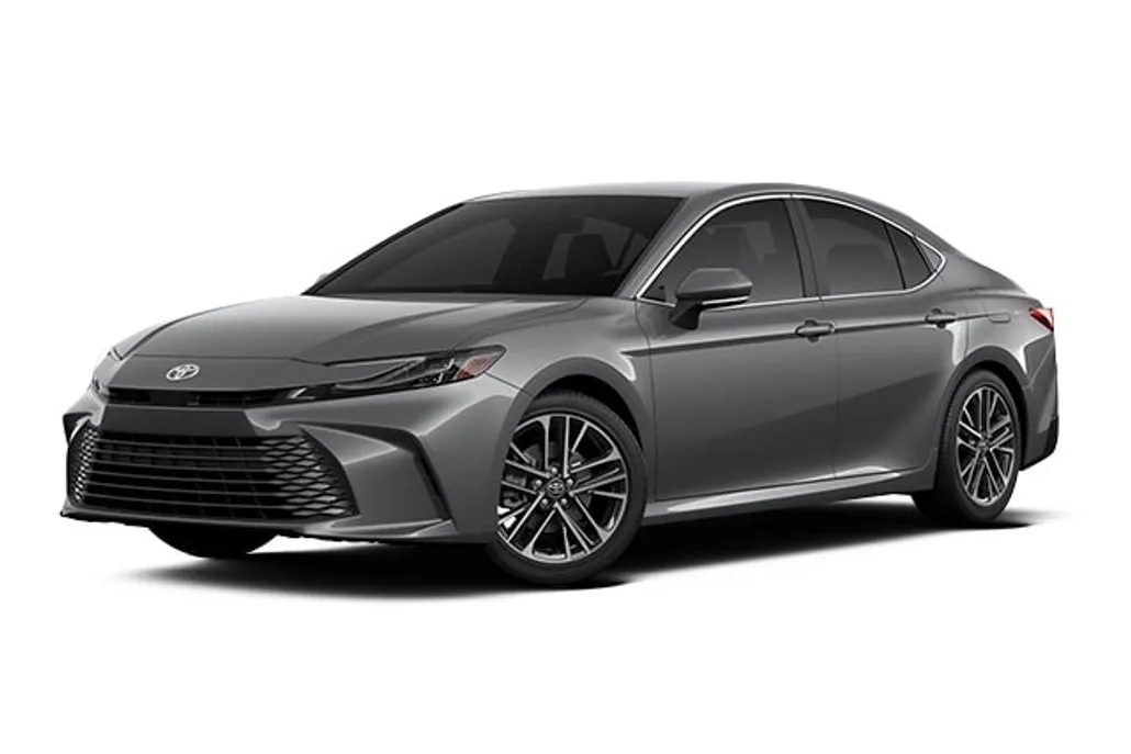 2025 Toyota Camry XLE photo 1