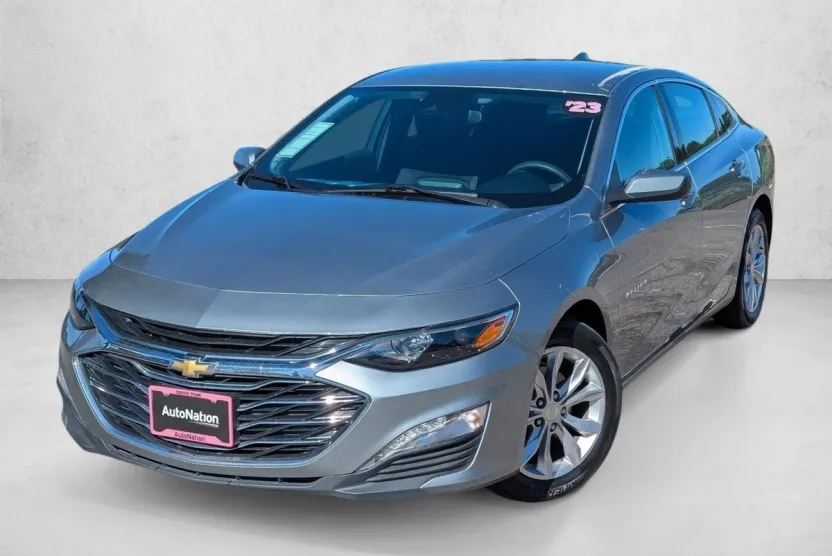 2023 Chevrolet Malibu 1LT photo 1
