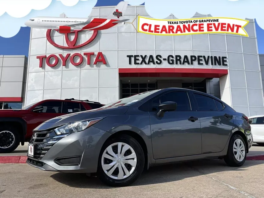 2024 Nissan Versa 1.6 S photo 1