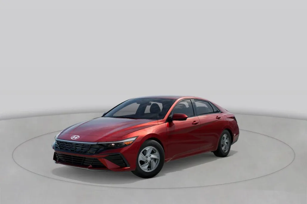 2025 Hyundai Elantra SE photo 1