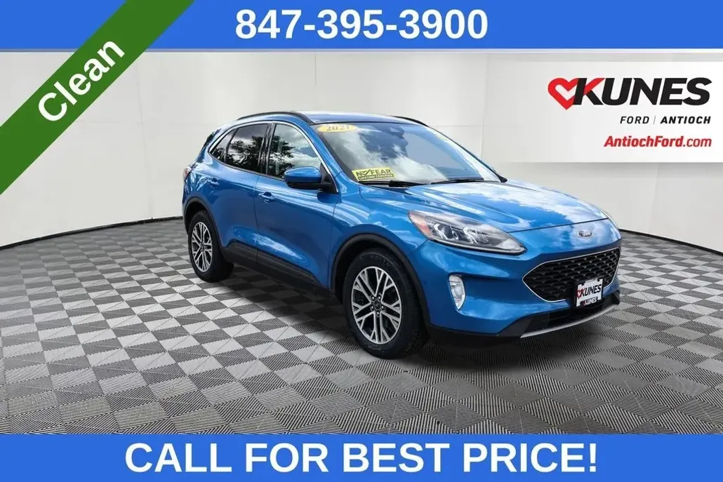 2021 Ford Escape SEL photo 1