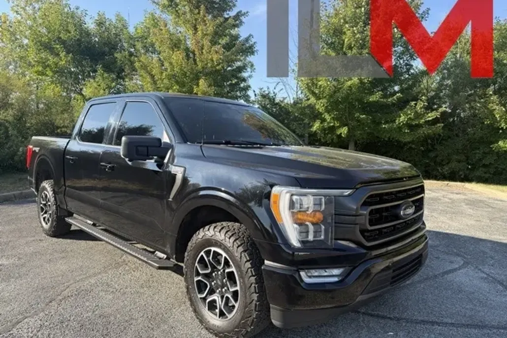 2021 Ford F-150 XLT photo 1