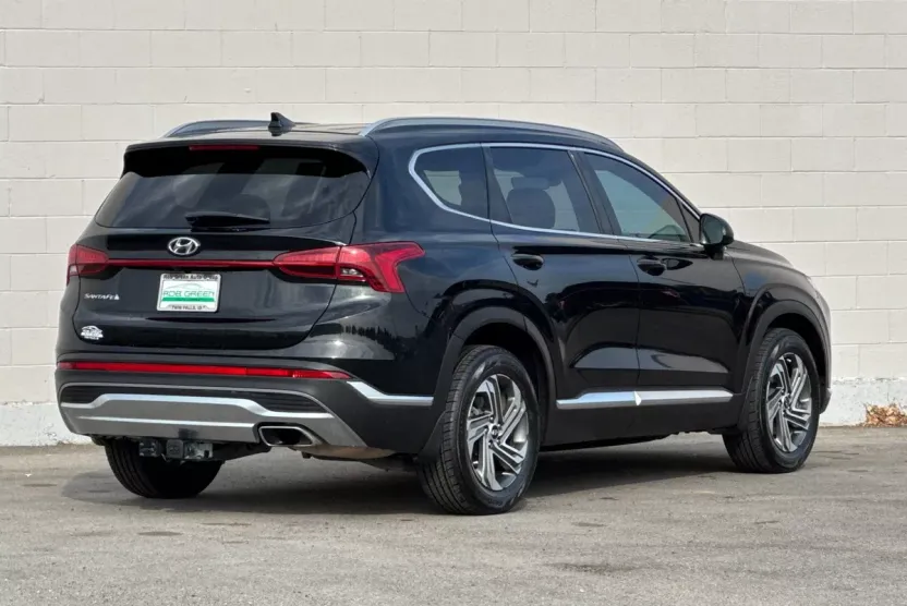 2021 Hyundai Santa Fe SEL photo 1