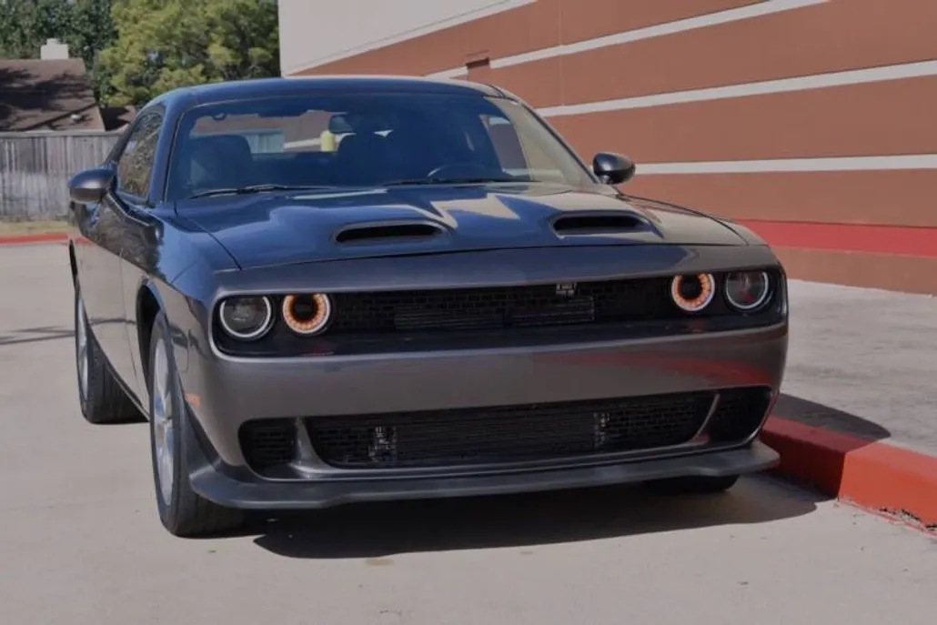 2020 Dodge Challenger GT photo 1