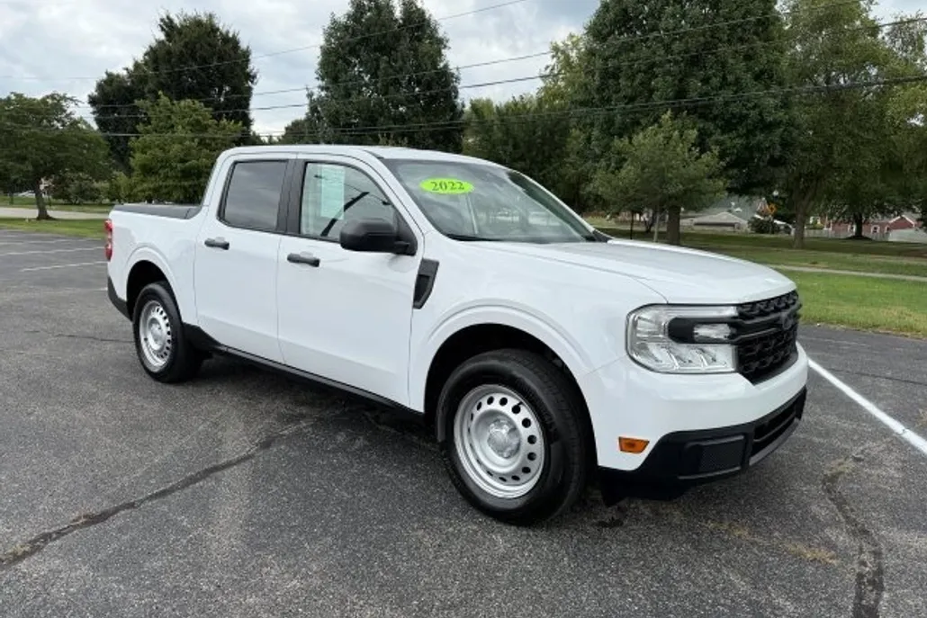 2022 Ford Maverick photo 1