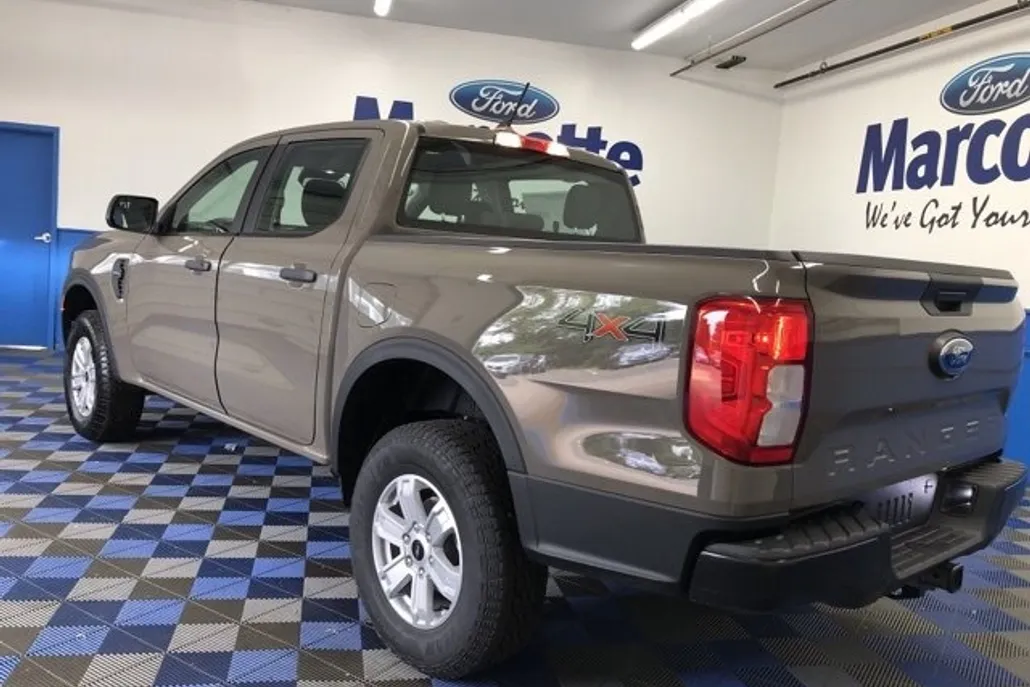 2025 Ford Ranger XL photo 1
