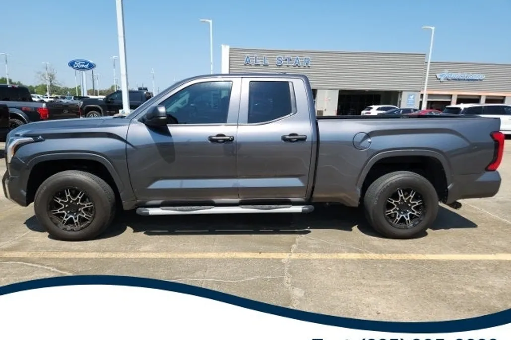 2024 Toyota Tundra SR photo 1