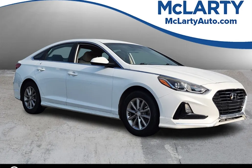 2019 Hyundai Sonata SE photo 1