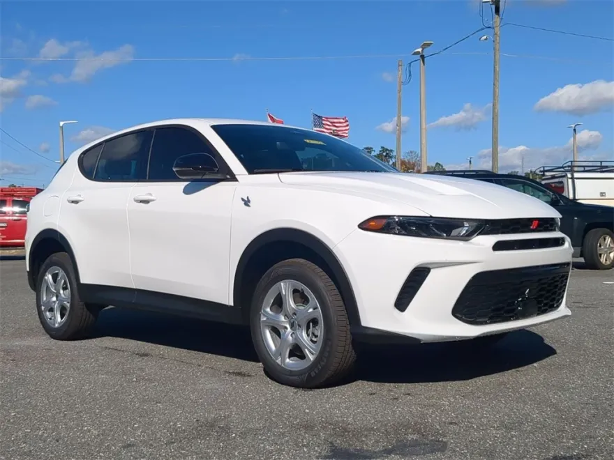 2025 Dodge Hornet GT photo 1