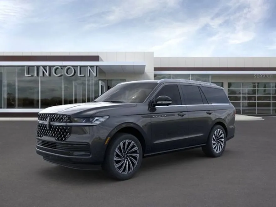 2025 Lincoln Navigator Black Label photo 1