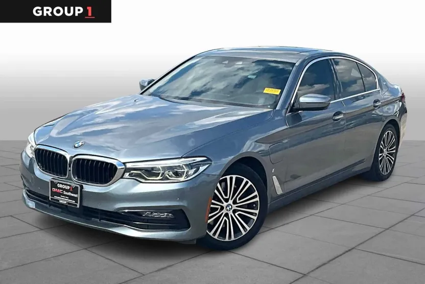 2018 Bmw 530e Sedan photo 1