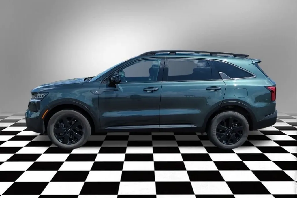 2023 Kia Sorento X-Line S photo 1