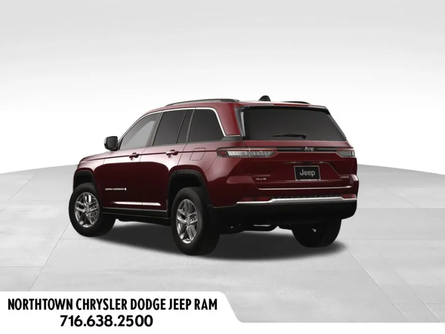 2025 Jeep Grand Cherokee Laredo photo 1