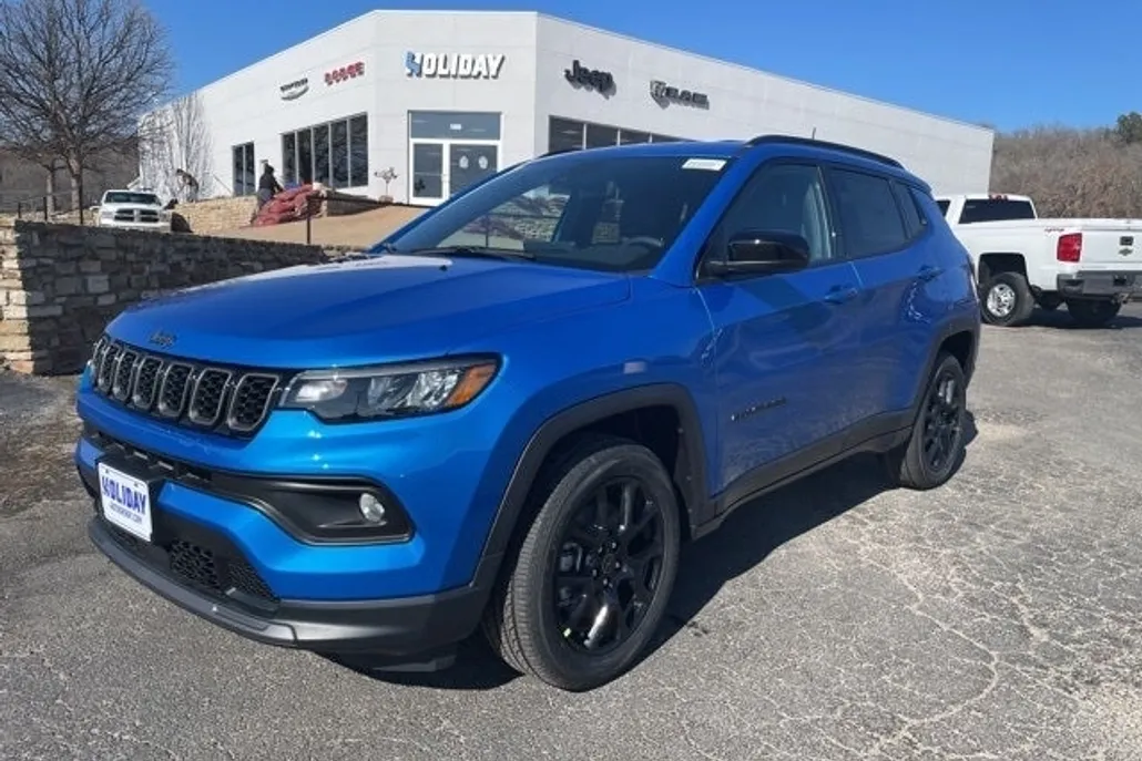 2025 Jeep Compass Latitude photo 1