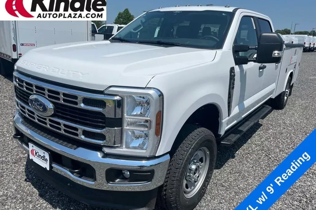 2025 Ford F-350 photo 1