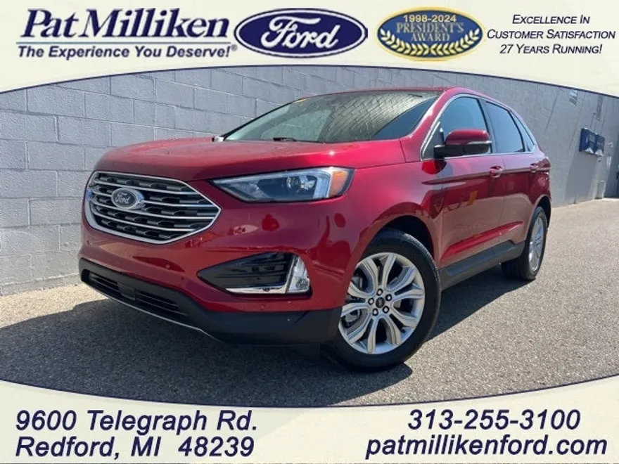 2024 Ford Edge Titanium photo 1