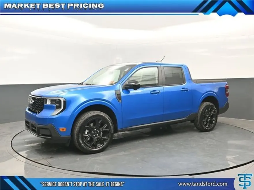 2025 Ford Maverick Lariat photo 1