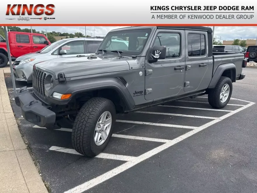 2020 Jeep Gladiator Sport photo 1