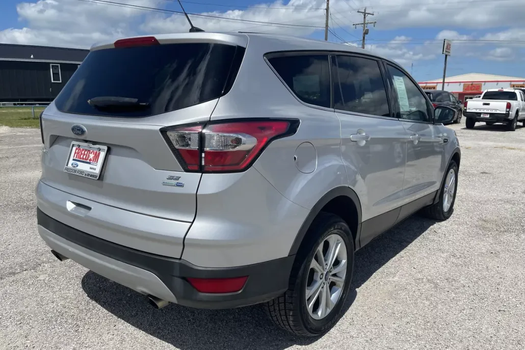 2017 Ford Escape SE photo 1