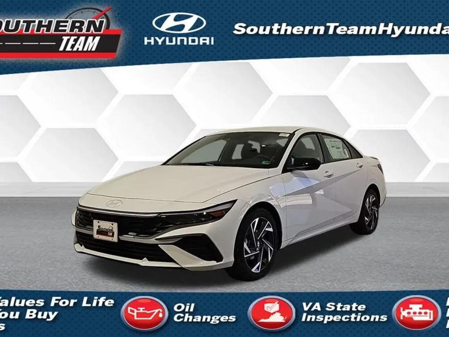 2025 Hyundai Elantra SEL Sport photo 1