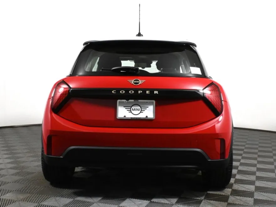 2025 Mini Cooper Hardtop Signature photo 1