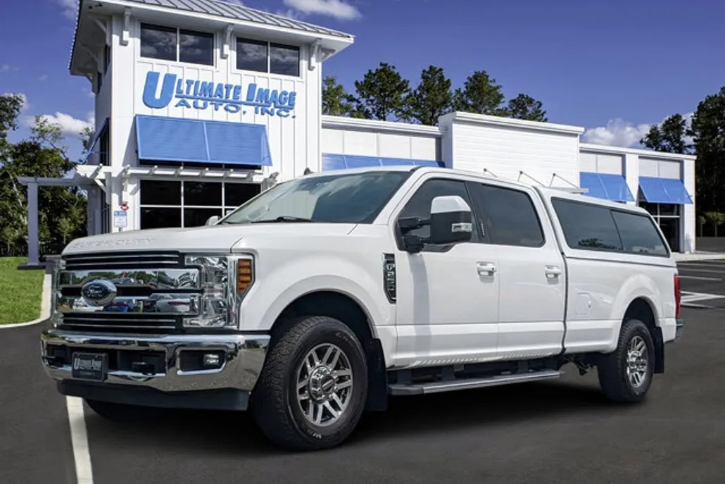 2019 Ford F-250 Lariat photo 1