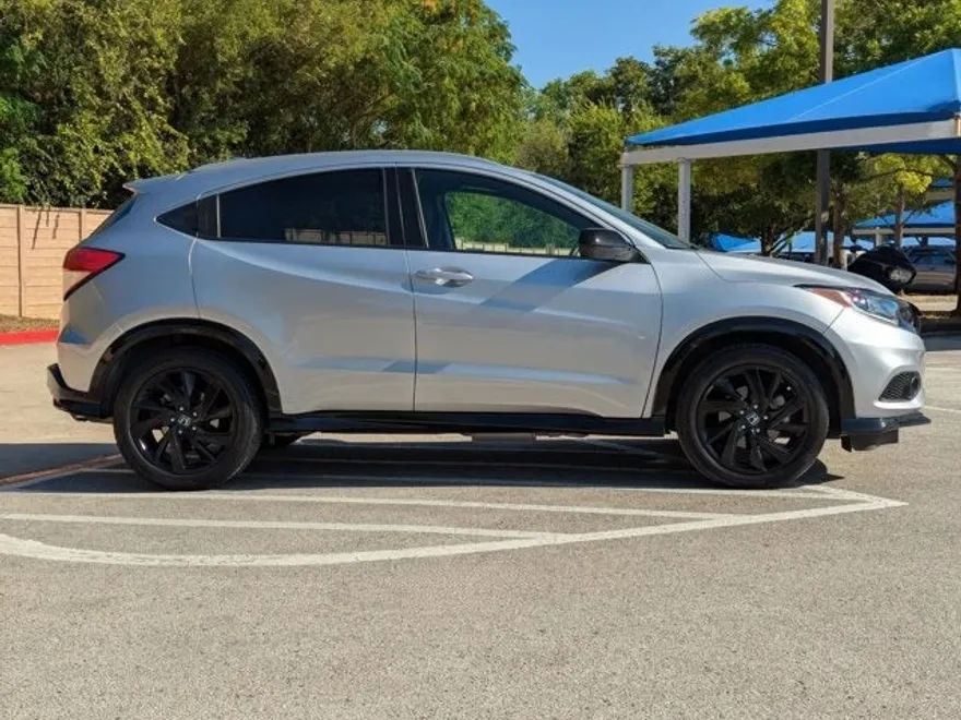 2022 Honda HR-V Sport photo 1