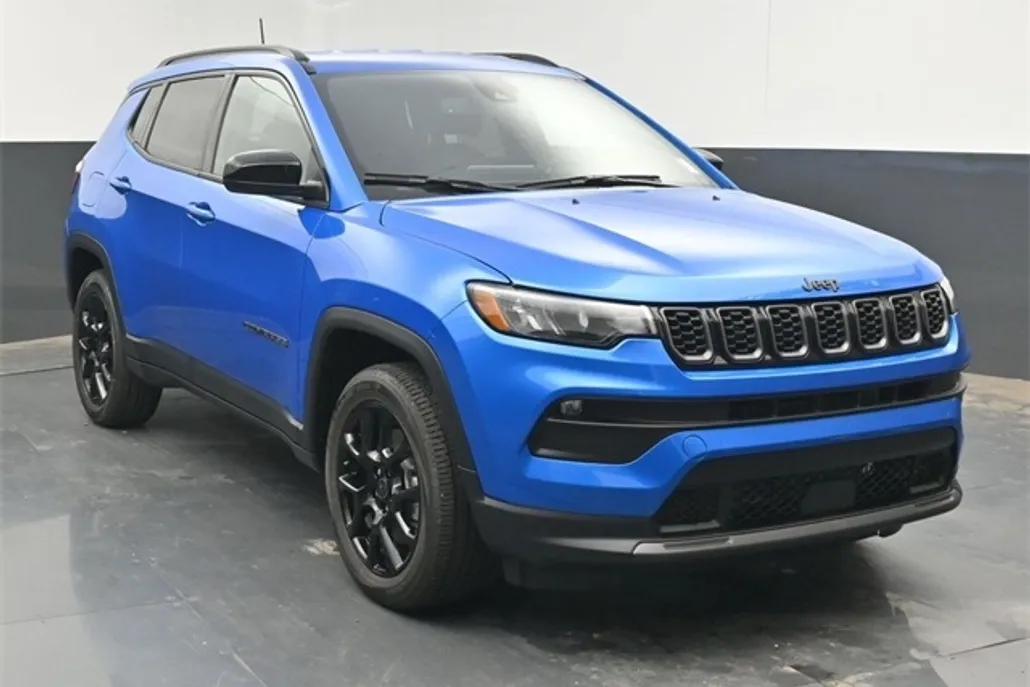 2026 Jeep Compass Latitude photo 1