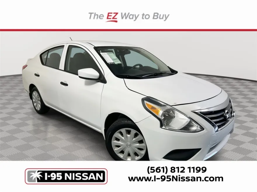 2019 Nissan Versa 1.6 Plus photo 1