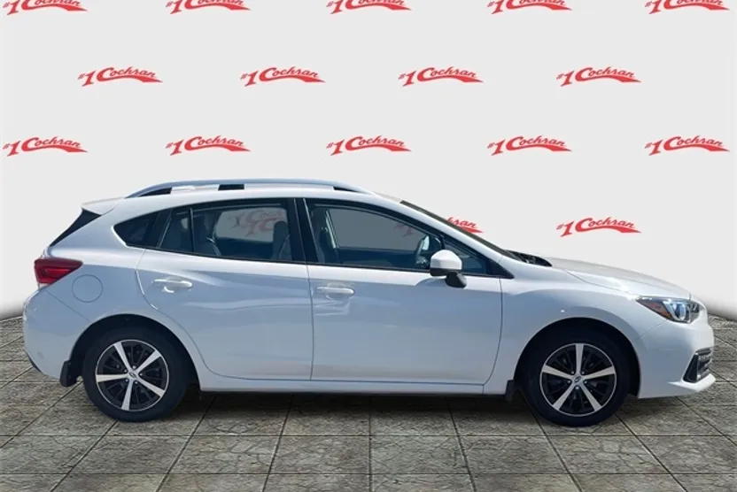 2023 Subaru Impreza Premium photo 1