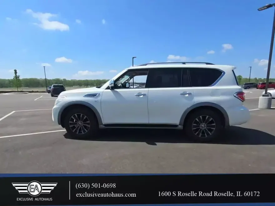 2017 Nissan Armada Platinum photo 1