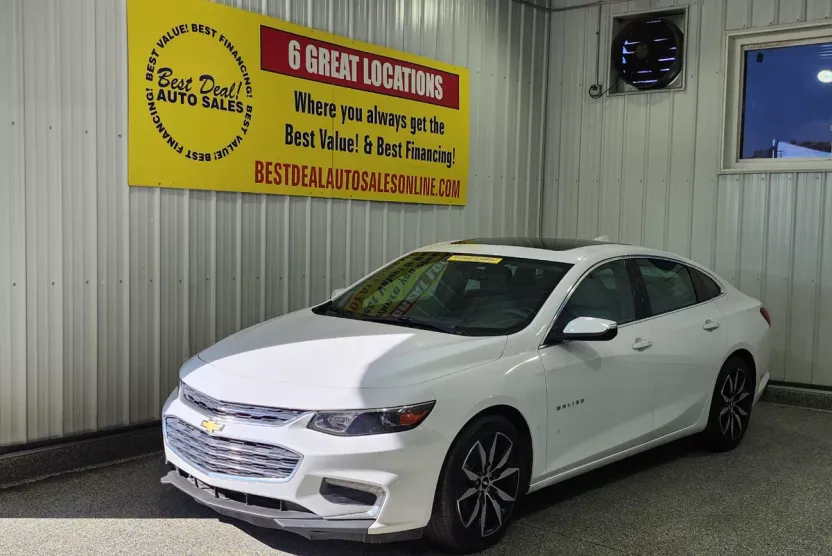 2018 Chevrolet Malibu 1LT photo 1